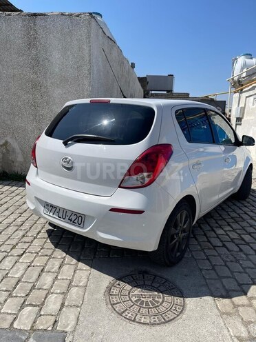 Hyundai i20 2014, 240,000 km - 1.1 l - Bakı