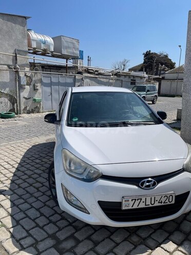 Hyundai i20 2014, 240,000 km - 1.1 l - Bakı