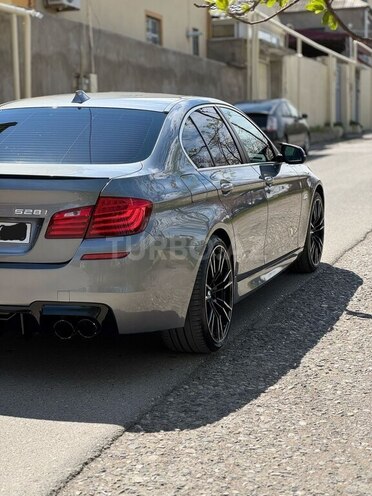 BMW 528 2014, 214,000 km - 2.0 l - Bakı
