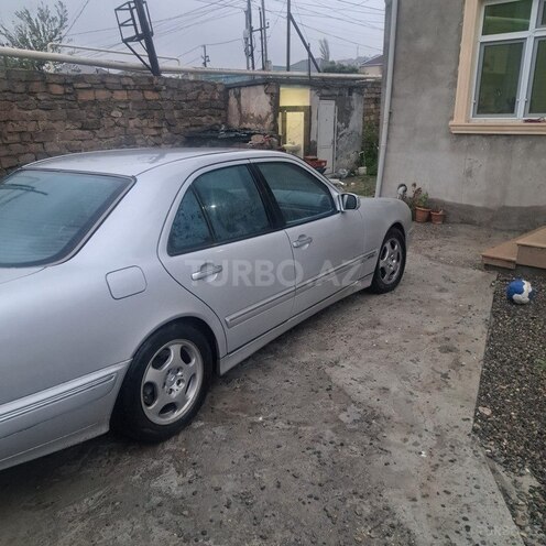 Mercedes E 270 2002, 400,000 km - 2.7 l - Bakı