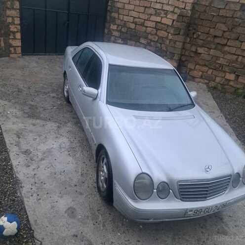 Mercedes E 270 2002, 400,000 km - 2.7 l - Bakı
