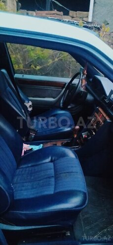 Mercedes E 200 1986, 346,840 km - 2.0 l - Sumqayıt