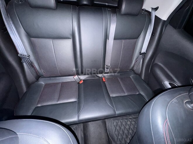 Nissan Juke 2015, 151,000 km - 1.6 l - Bakı
