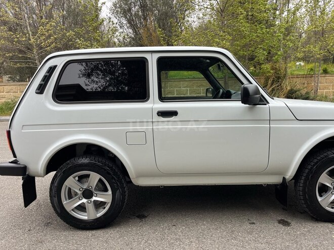 LADA (VAZ) Niva 2024, 4,100 km - 1.7 l - Bakı