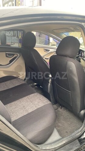 Hyundai Elantra 2015, 180,000 km - 1.6 l - Bakı