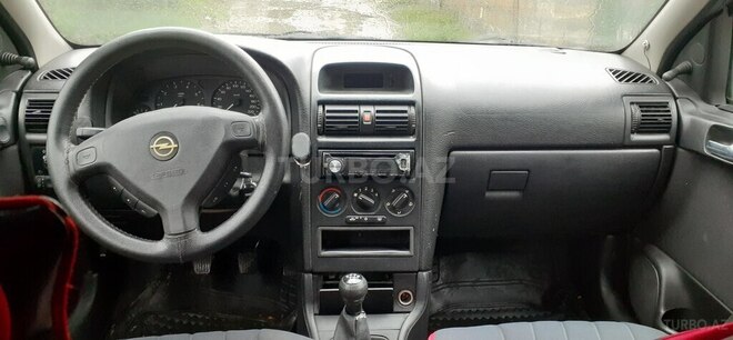 Opel Astra 2000, 300,000 km - 1.6 л - Şəki