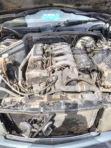 Mercedes 190 1992, 180,000 km - 2.0 l - Bakı