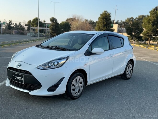 Toyota Aqua 2019, 120,000 km - 1.5 л - Bakı