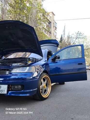 Opel Astra 2003, 380,000 km - 1.8 л - Bakı