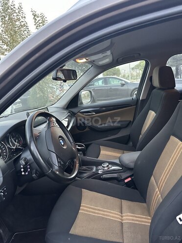 BMW X1 2011, 210,000 km - 2.0 л - Bakı