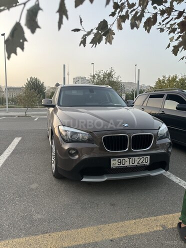 BMW X1 2011, 210,000 km - 2.0 л - Bakı