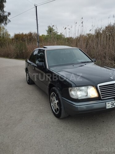 Mercedes E 200 1994, 288,976 km - 2.0 l - Sabirabad