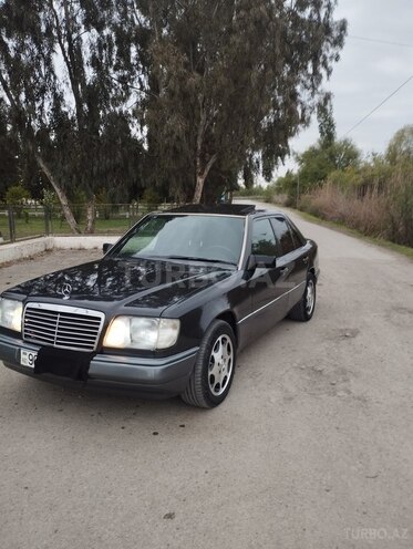 Mercedes E 200 1994, 288,976 km - 2.0 l - Sabirabad