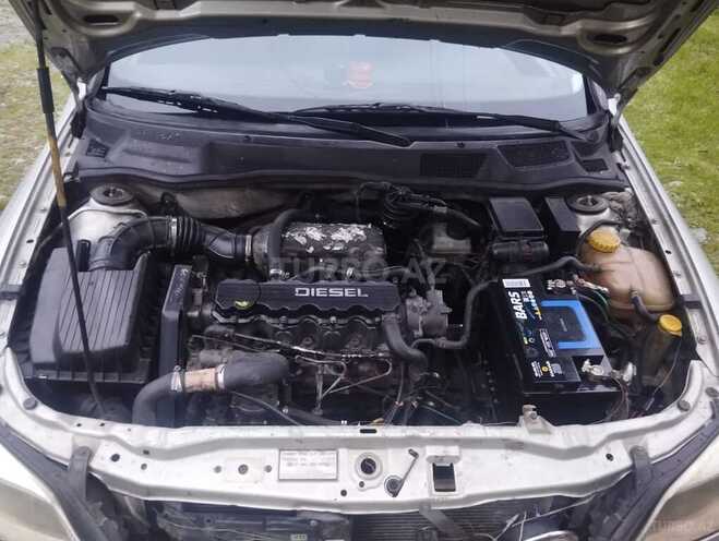Opel Astra 1998, 592,640 km - 1.7 l - Şəki