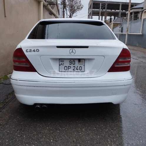 Mercedes C 240 2001, 420,000 km - 2.6 l - Bakı