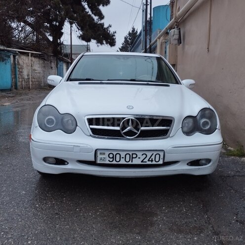 Mercedes C 240 2001, 420,000 km - 2.6 l - Bakı