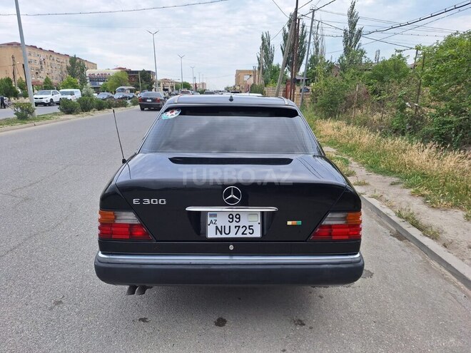 Mercedes E 280 1990, 263,000 km - 2.8 l - Sumqayıt