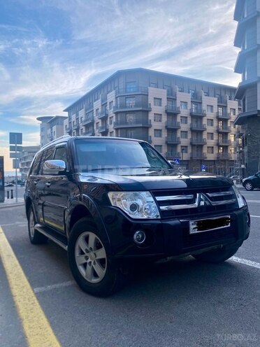 Mitsubishi Pajero 2008, 180,000 km - 3.0 л - Bakı