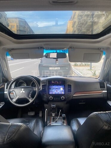 Mitsubishi Pajero 2008, 180,000 km - 3.0 л - Bakı