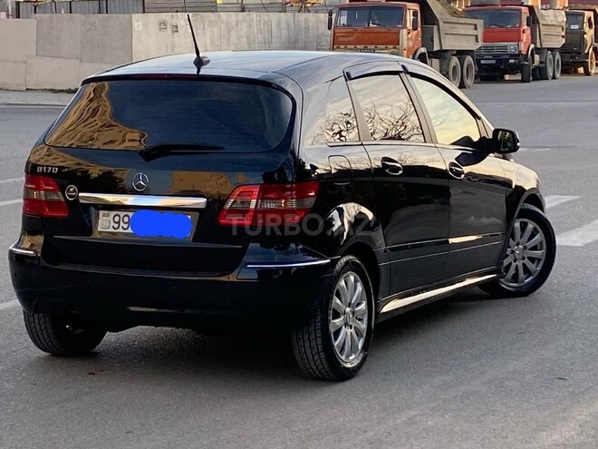 Mercedes B 170 2009, 165,500 km - 1.7 l - Sumqayıt