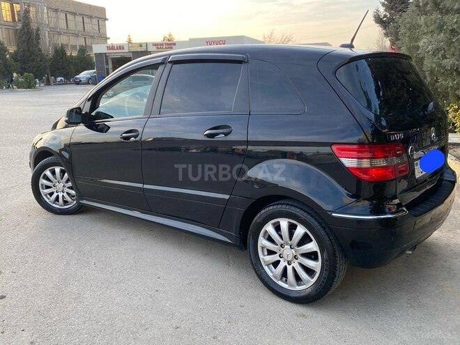 Mercedes B 170 2009, 165,500 km - 1.7 l - Sumqayıt