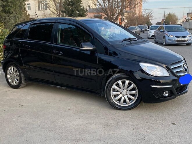Mercedes B 170 2009, 165,500 km - 1.7 l - Sumqayıt
