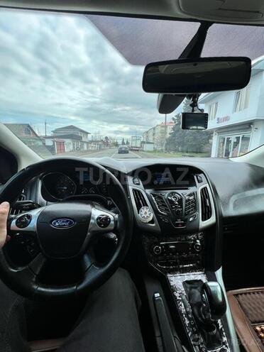 Ford Focus 2013, 266,000 km - 1.6 л - Bakı