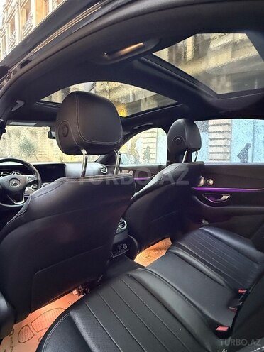 Mercedes E 300 4MATIC 2017, 22,114 km - 2.0 l - Bakı