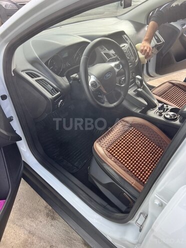 Ford Focus 2013, 266,000 km - 1.6 л - Bakı