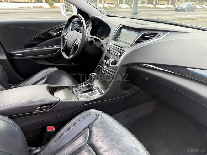 Hyundai Grandeur 2015, 175,000 km - 2.2 л - Bakı