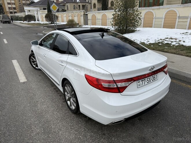 Hyundai Grandeur 2015, 175,000 km - 2.2 л - Bakı