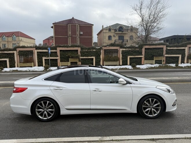 Hyundai Grandeur 2015, 175,000 km - 2.2 л - Bakı