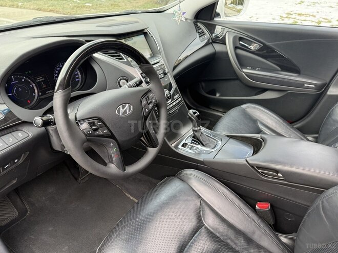 Hyundai Grandeur 2015, 175,000 km - 2.2 л - Bakı
