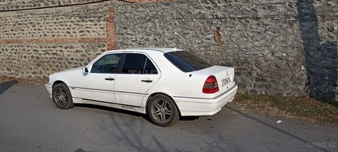 Mercedes C 180 1996, 358,125 km - 1.8 l - Zaqatala