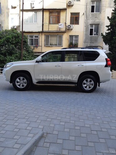 Toyota Land Cruiser Prado 2019, 18,200 km - 3.0 l - Bakı