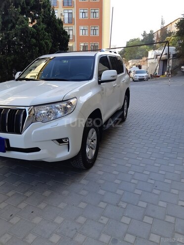 Toyota Land Cruiser Prado 2019, 18,200 km - 3.0 l - Bakı