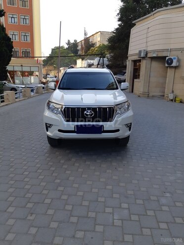Toyota Land Cruiser Prado 2019, 18,200 km - 3.0 l - Bakı