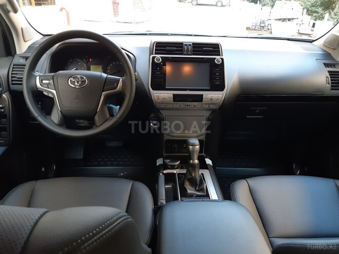 Toyota Land Cruiser Prado 2019, 18,200 km - 3.0 l - Bakı