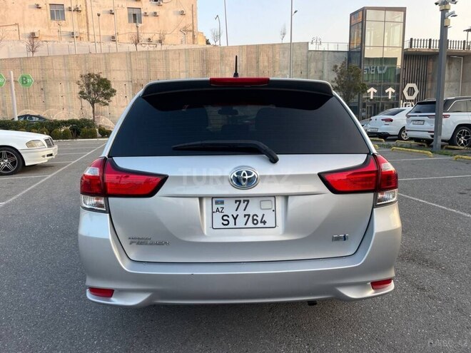 Toyota Corolla Fielder 2019, 103,000 km - 1.5 л - Bakı