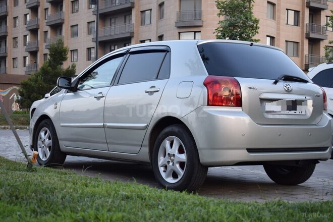 Toyota Corolla 2006, 350,000 km - 1.4 l - Bakı