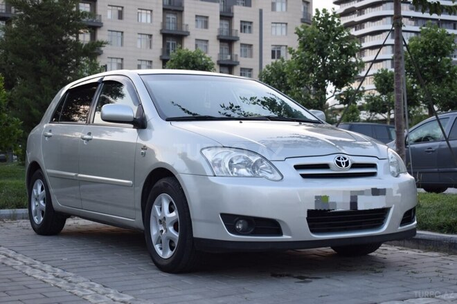 Toyota Corolla 2006, 350,000 km - 1.4 l - Bakı