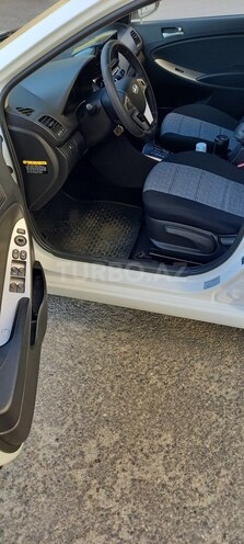Hyundai Accent 2019, 87,960 km - 1.4 l - Bakı