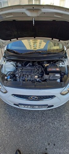 Hyundai Accent 2019, 87,960 km - 1.4 l - Bakı