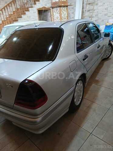 Mercedes E 220 d 1998, 490,000 km - 2.2 l - Bakı