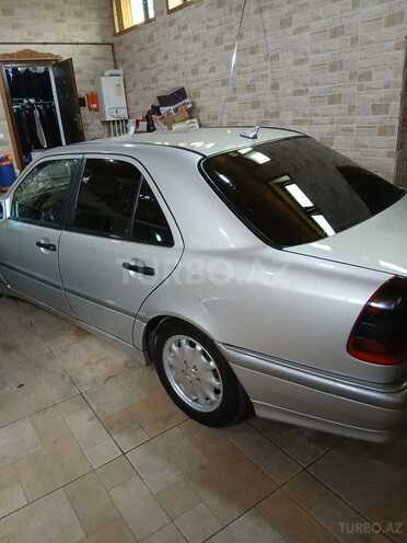 Mercedes E 220 d 1998, 490,000 km - 2.2 l - Bakı