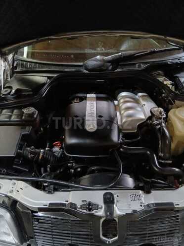 Mercedes E 220 d 1998, 490,000 km - 2.2 l - Bakı