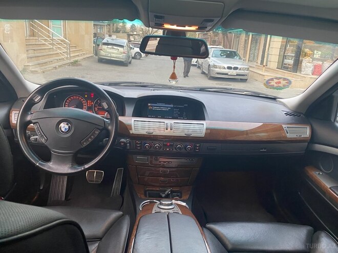 BMW 740 2005, 290,000 km - 4.0 l - Bakı