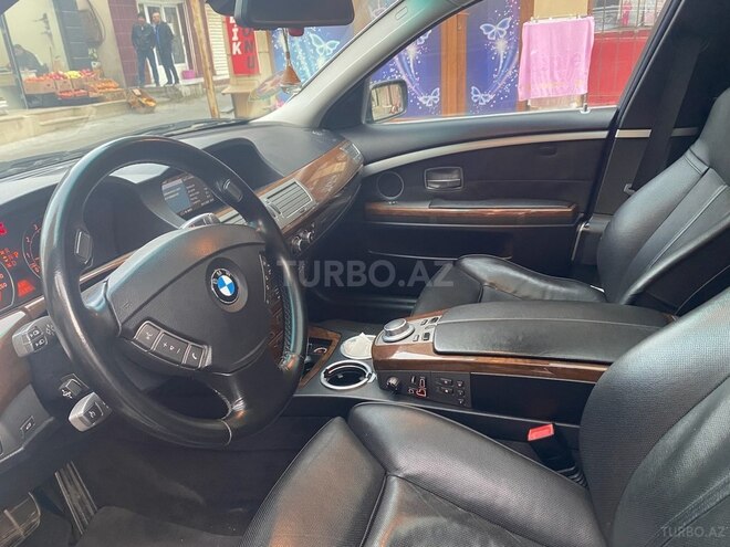 BMW 740 2005, 290,000 km - 4.0 l - Bakı