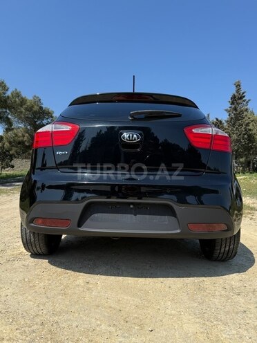 Kia Rio 2013, 215,000 km - 1.4 l - Bakı