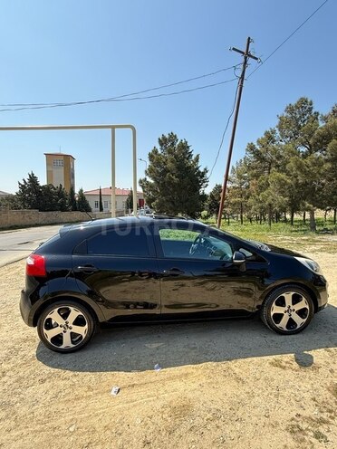 Kia Rio 2013, 215,000 km - 1.4 l - Bakı